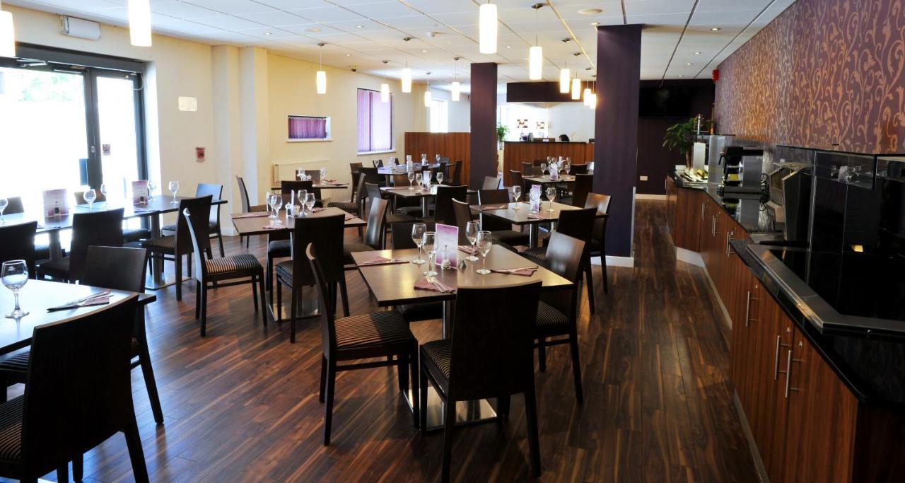 Lancaster Hotel 3* Uxbridge