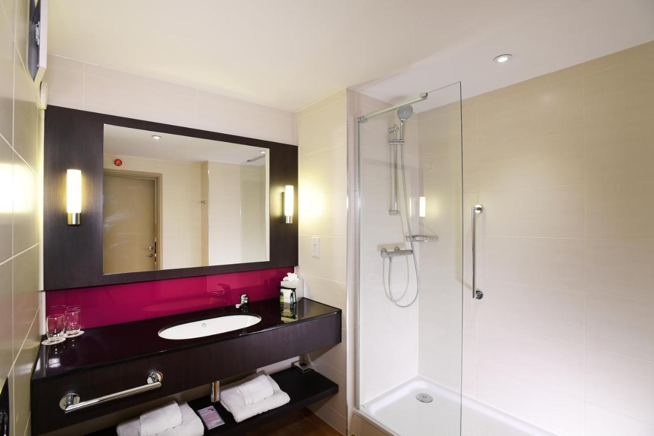 Lancaster Hotel 3*